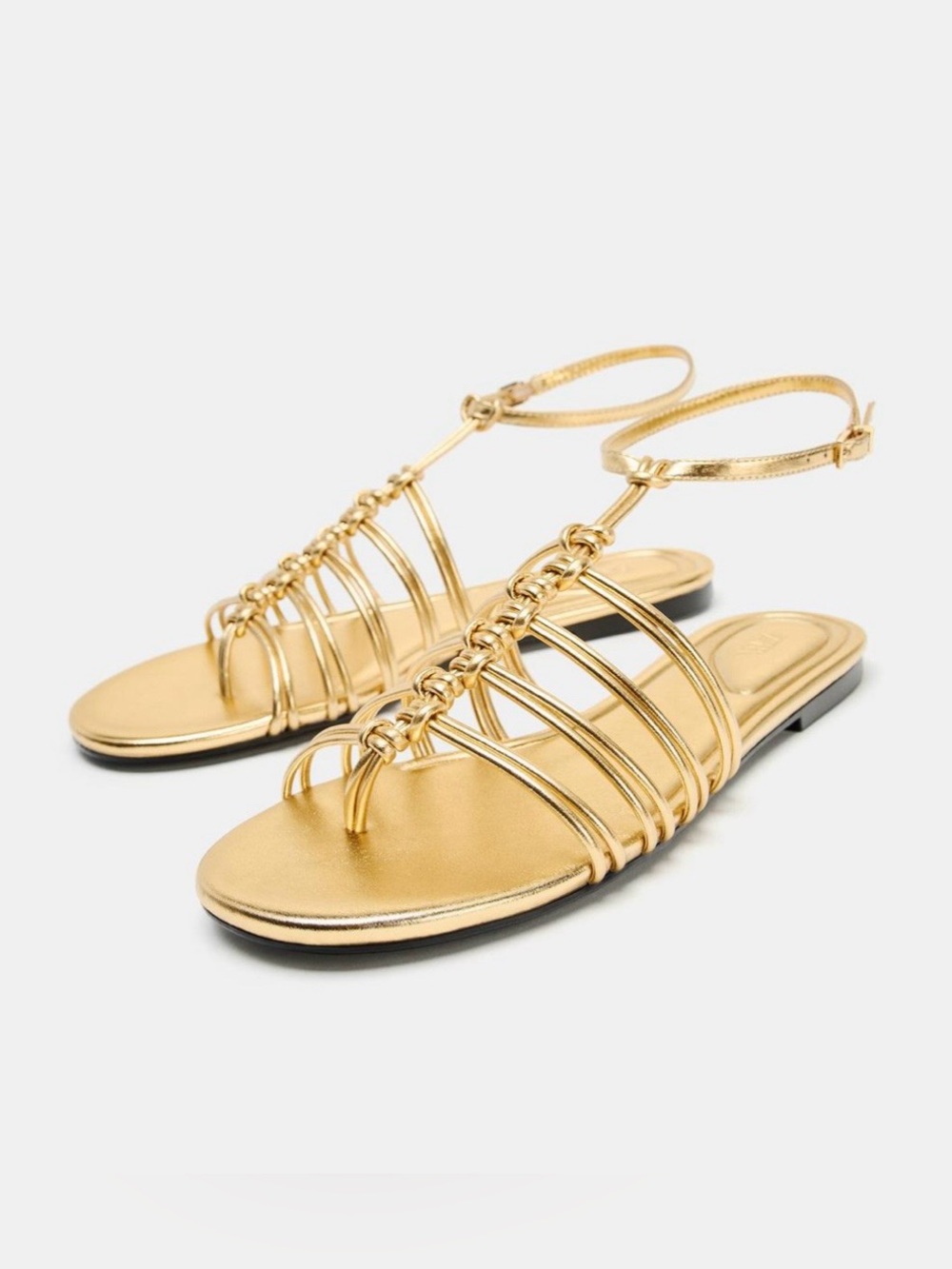 ZARA METALLIC EFFECT FLAT SANDALS NWT
6½ (37) - 7½ (38) * Color: GOLD